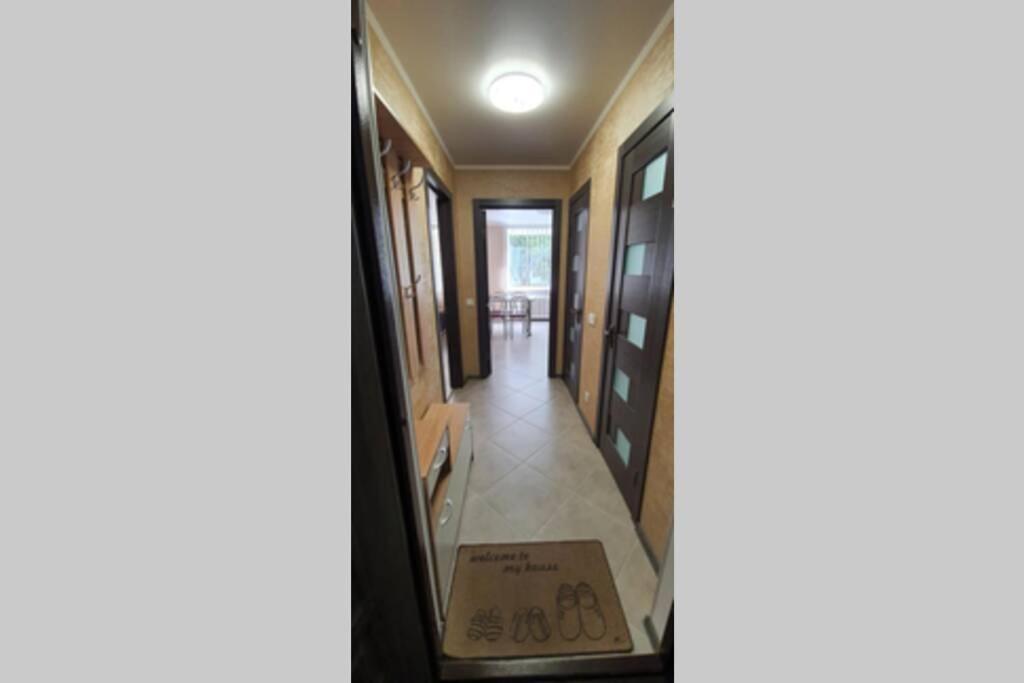 Квартира " A Quiet Place" Apartman Kamjanyi Potoki Kültér fotó