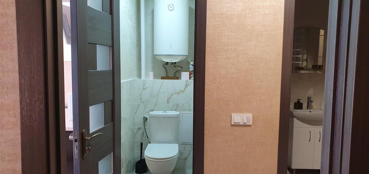 Квартира " A Quiet Place" Apartman Kamjanyi Potoki Kültér fotó